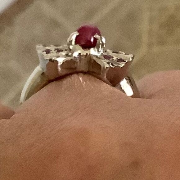 STERLING SILVER 925 RED RUBY RING SIZE US 7.5 - Picture 4 of 6